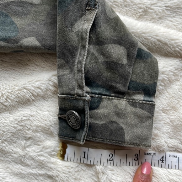 NOISY MAY Camo Denim Jacket Size Small - Picture 15 of 16